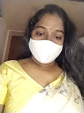 Snapshot of Megha_21 chatting on 10-31-25, 05:15 Megha 21 online show from 10-31-25, 05:15