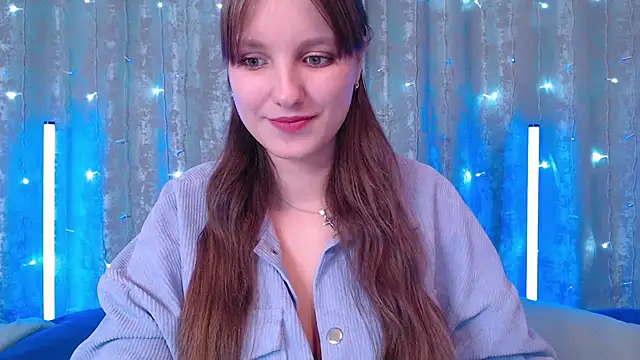 Leonaalove online show from 12-16-25, 12:20
