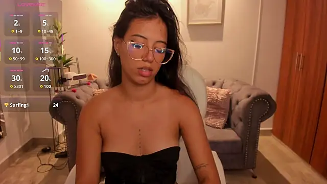 raven stonee online show from 10-11-25, 03:18