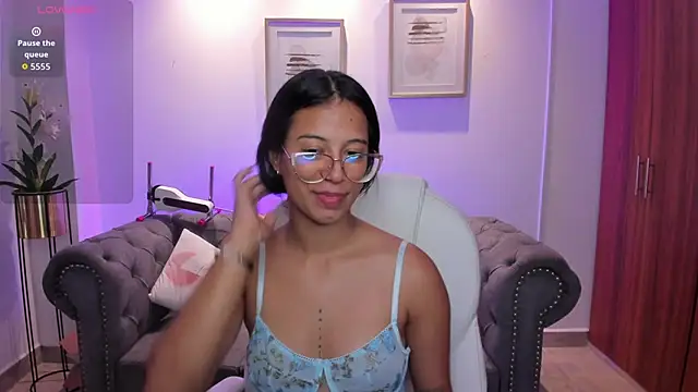 raven stonee online show from 09-23-25, 03:13