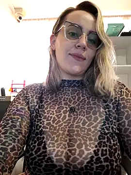 CurvyLust x online show from 11-20-25, 01:45