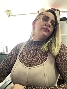 CurvyLust x online show from 03-26-26, 01:31