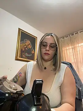 CurvyLust x online show from 07-28-26, 01:10