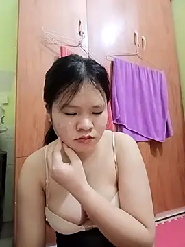 emyeuhss online show from 10-14-25, 02:28