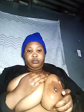 OCEANSQUITERXXX online show from 10-27-25, 10:49