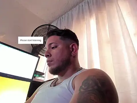 Snapshot of latin_horny25 chatting on 10-23-25, 05:00 latin horny25 online show from 10-23-25, 05:00