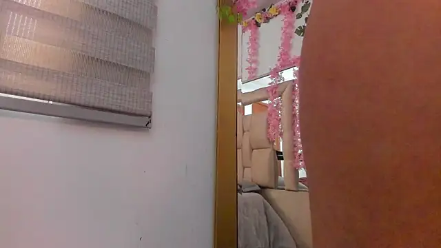 Snapshot of paulha_miller chatting on 10-08-25, 12:17 paulha miller online show from 10-08-25, 12:17