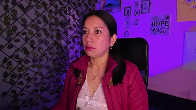 Megan Collinss  online show from 01-15-26, 01:14