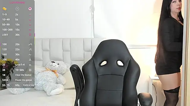 Snapshot of Ms_milarose chatting on 09-27-25, 01:01 Ms milarose online show from 09-27-25, 01:01