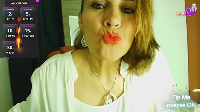 Snapshot of Marysexy73 chatting on 09-29-25, 09:49 Marysexy73 online show from 09-29-25, 09:49