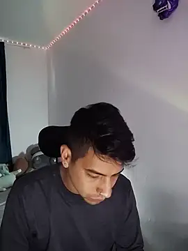 Juann-cock online show from 02-04-26, 01:28