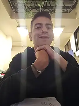 Juann-cock online show from 04-12-26, 05:33