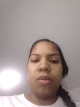 Snapshot of CloeeHills_ chatting on 09-09-25, 10:25 CloeeHills online show from 09-09-25, 10:25