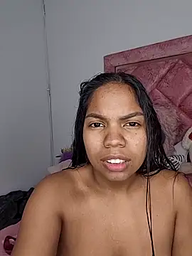 Snapshot of CloeeHills_ chatting on 09-22-25, 12:11 CloeeHills online show from 09-22-25, 12:11