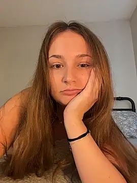 MadilynX777 online show from 10-20-25, 10:43