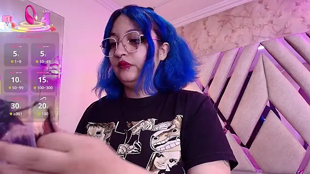 Lilith curvy online show from 10-13-25, 08:21