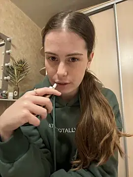 Snapshot of Soyyyaa chatting on 11-14-25, 03:59 Soyyyaa online show from 11-14-25, 03:59