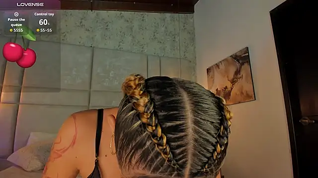 Mily Vermont online show from 02-27-26, 09:25