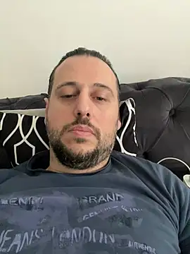 Snapshot of paleron34 chatting on 03-22-26, 07:43 paleron34 online show from 03-22-26, 07:43