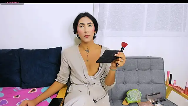 zou quira online show from 11-07-25, 11:30