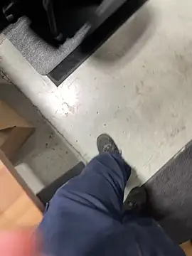 Snapshot of 66Retro99 chatting on 12-20-25, 03:20 66Retro99 online show from 12-20-25, 03:20