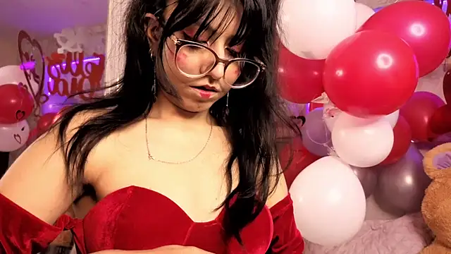 VioletxBloom online show from 02-14-26, 07:47