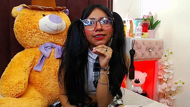 VioletxBloom online show from 10-04-25, 01:40