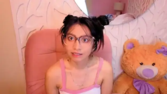 VioletxBloom online show from 04-10-26, 01:29