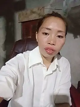 Snapshot of sulove_xx chatting on 06-03-26, 01:01 sulove xx online show from 06-03-26, 01:01