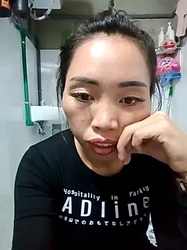 Snapshot of sulove_xx chatting on 10-13-25, 02:29 sulove xx online show from 10-13-25, 02:29