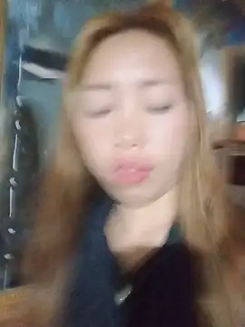 Snapshot of sulove_xx chatting on 05-19-26, 11:01 sulove xx online show from 05-19-26, 11:01