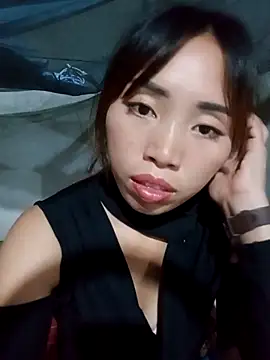 Snapshot of sulove_xx chatting on 10-16-25, 11:07 sulove xx online show from 10-16-25, 11:07