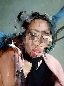 Snapshot of sulove_xx chatting on 10-20-25, 03:01 sulove xx online show from 10-20-25, 03:01