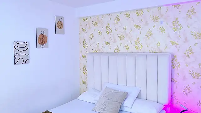 Samanta Isel online show from 09-30-25, 03:01