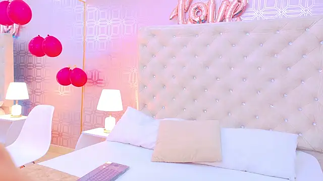 Samanta Isel online show from 02-14-26, 03:07