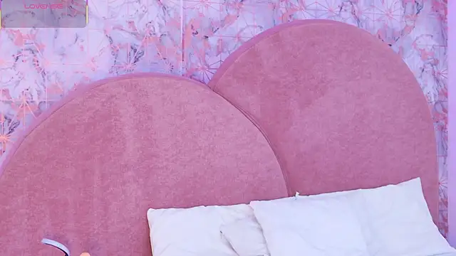 Samanta Isel online show from 09-27-25, 03:01