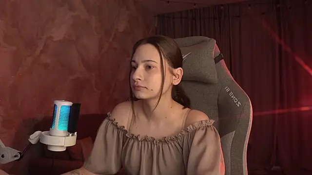 LumeNova online show from 03-30-26, 02:13