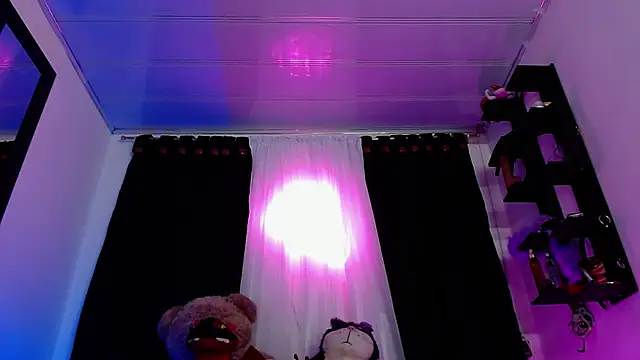 Snapshot of valerii_fox_69 chatting on 05-22-26, 03:37 valerii fox 69 online show from 05-22-26, 03:37
