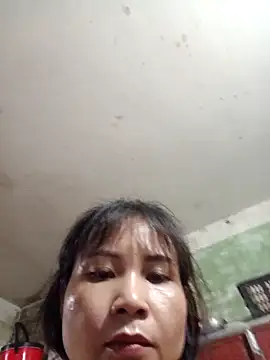 Liliana maybe online show from 10-15-25, 10:01