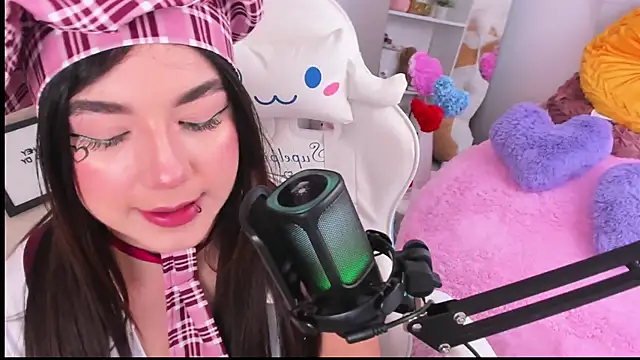 dolce antonellaa online show from 02-21-26, 04:36