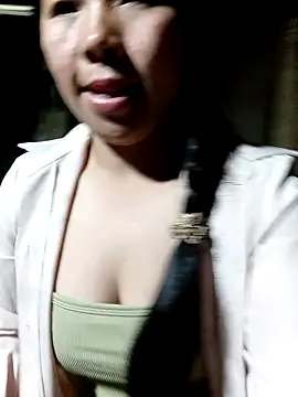 quynhkoolbae online show from 09-27-25, 11:27