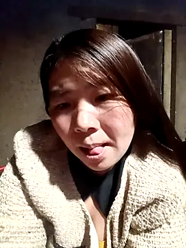 quynhkoolbae online show from 02-11-26, 12:38