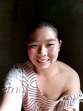quynhkoolbae online show from 10-13-25, 11:38