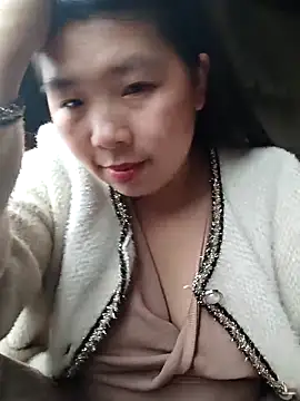 quynhkoolbae online show from 04-30-26, 07:59