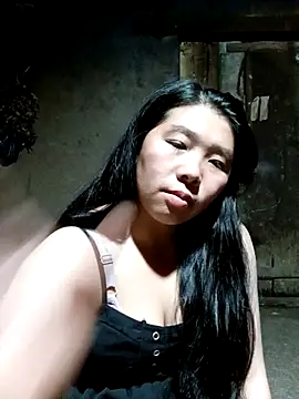 quynhkoolbae online show from 10-08-25, 02:07