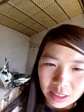 quynhkoolbae online show from 12-03-25, 02:23