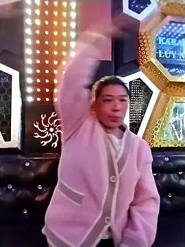 quynhkoolbae online show from 03-20-26, 02:18