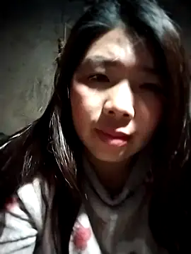 quynhkoolbae online show from 03-12-26, 12:20