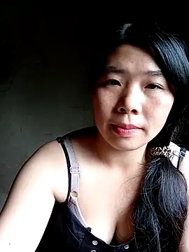 quynhkoolbae online show from 10-08-25, 01:07