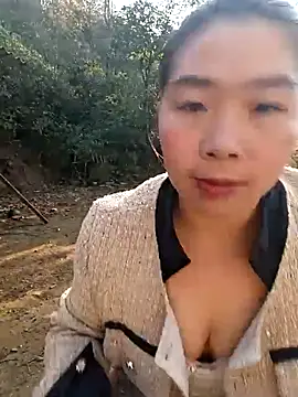 quynhkoolbae online show from 01-18-26, 01:31